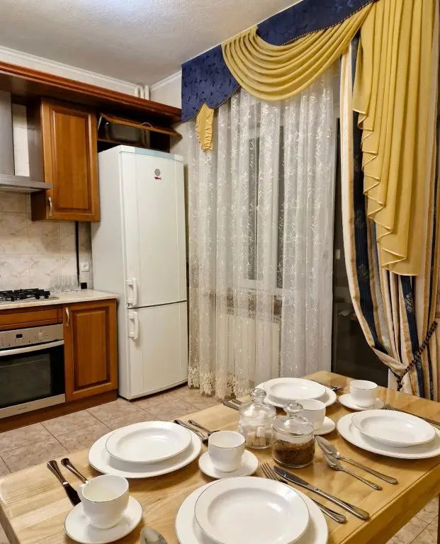 Новочеркасск: Квартира KEY2HOME на Крылова
