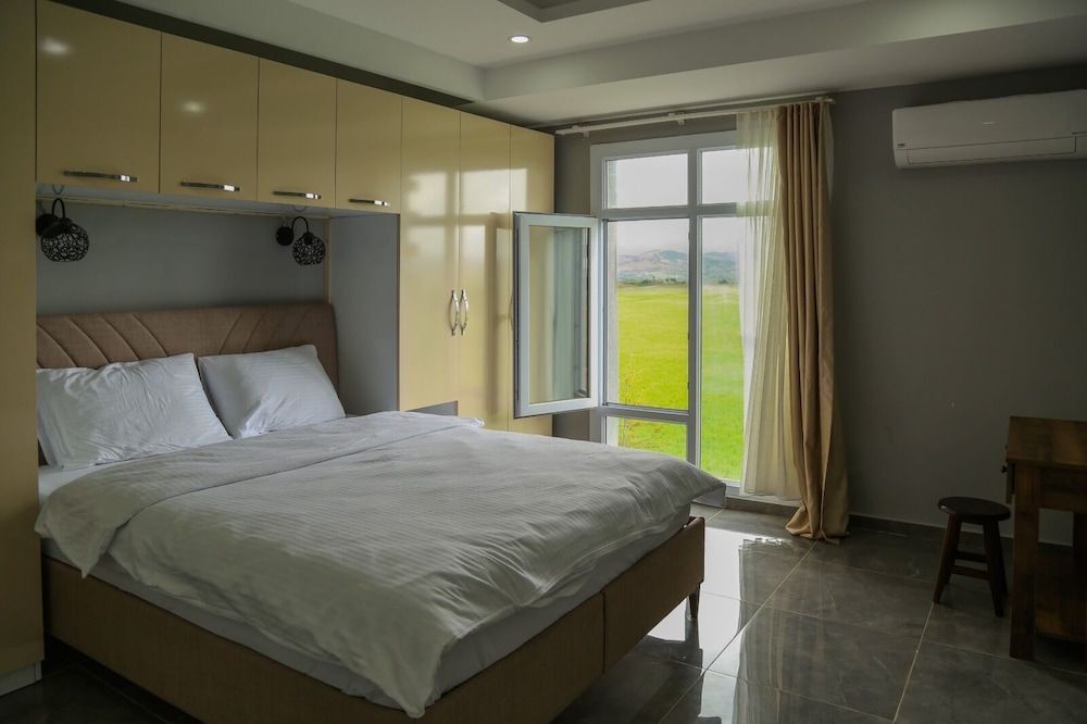 Эргани: Hilar Otel