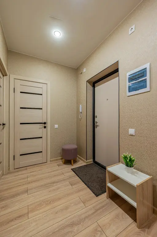 Екатеринбург: Dvukhkomnatnaya Krasnolesyya 96 Flat