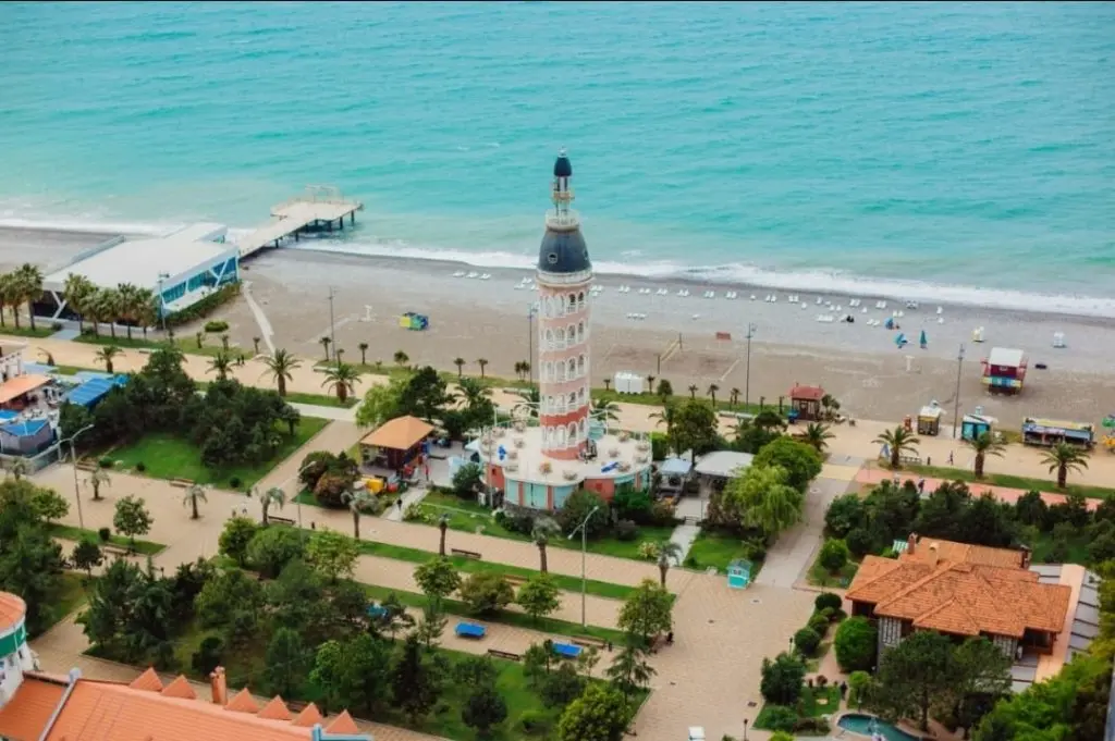 Батуми: Apartment hotel Neros Apartments Orbi City