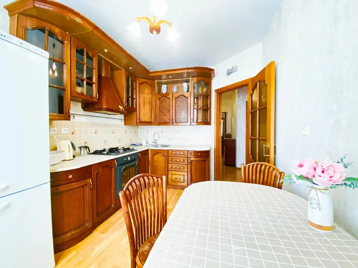 Вологда: Апартаменты 3х-комнатные на Советском проспекте 84 А, MyHome-Vologda