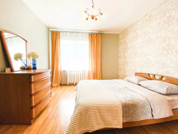Вологда: Апартаменты 3х-комнатные на Советском проспекте 84 А, MyHome-Vologda