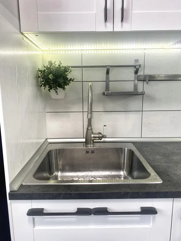 Санкт-Петербург: Апартаменты Liki-Mir Apartments Киевская