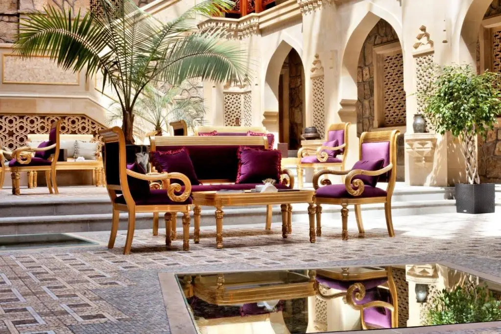 Баку: Shah Palace Luxury Museum Hotel (by Travel Agency)