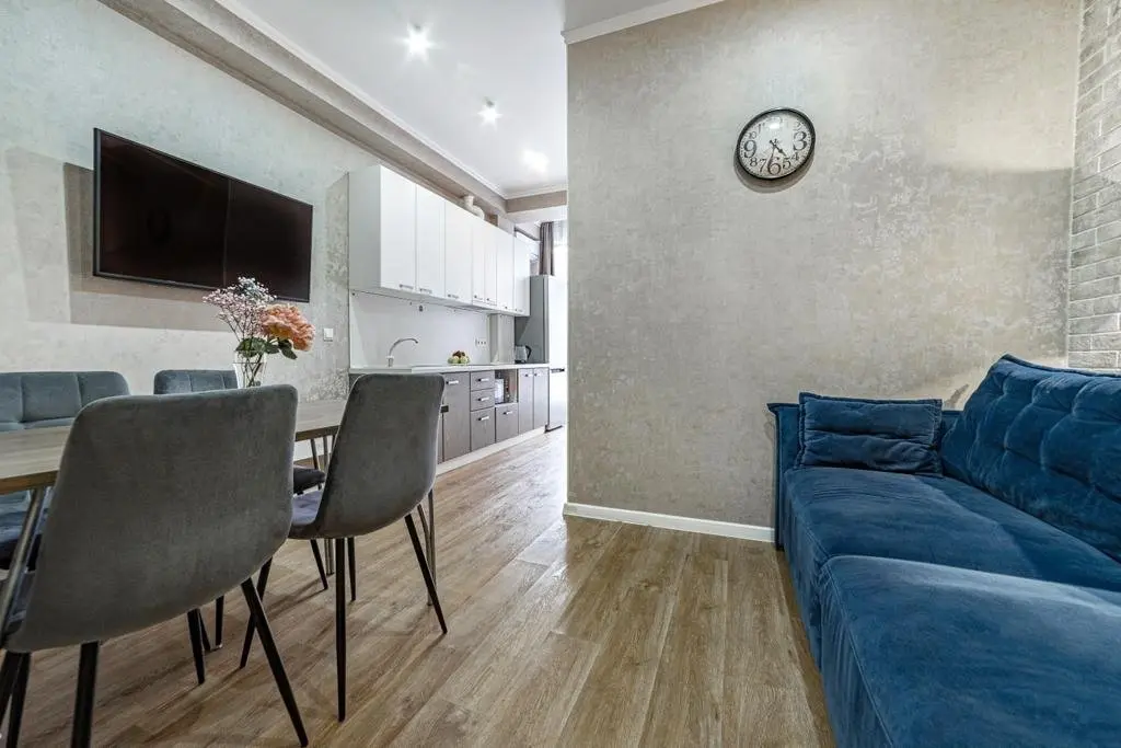 Красная Поляна: Апартаменты Red Apartments Плотинная Макинли