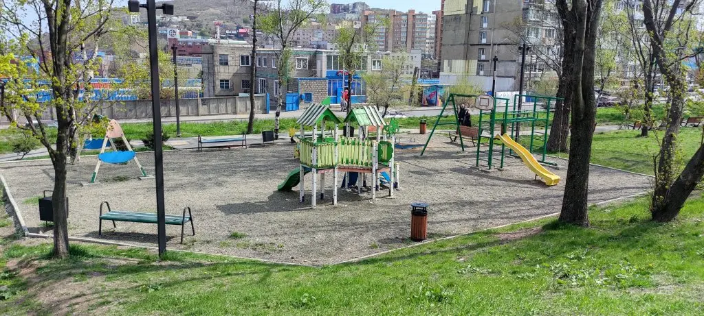 Владивосток: Квартира 3-Комнатная Верхнепортовая 64а
