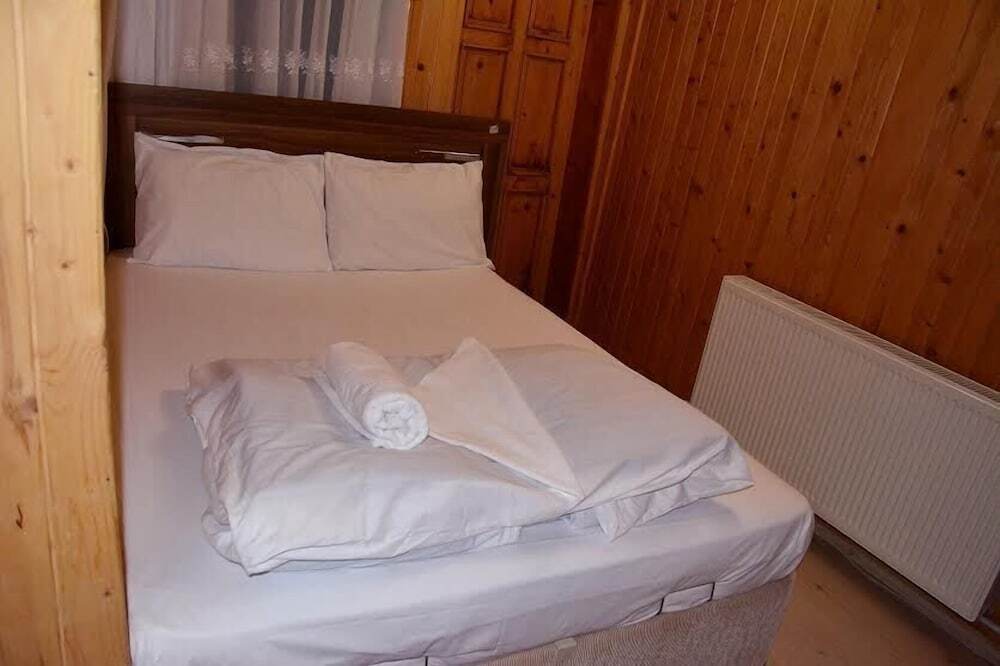 Узунгёль: Uğur Motel