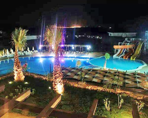 Kiyikislacik: Bodrum Konaklari, Milas, Turkey