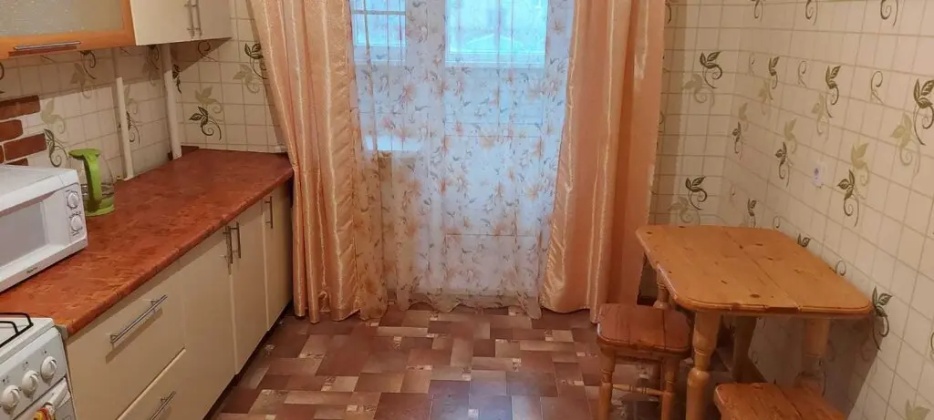 Грязовец: Квартира на Газовиков 24