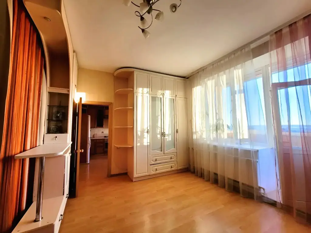 Казань: Апартаменты Comfort до 6 человек Волшебный закат