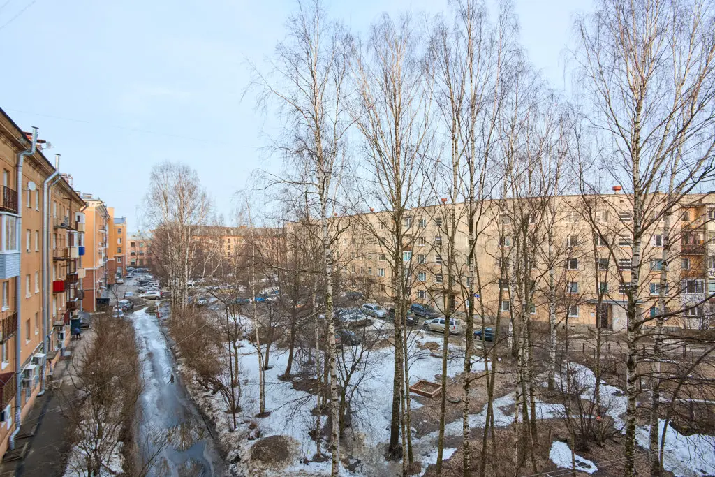 Петрозаводск: Квартира Двухкомнатная возле ЖД Вокзала