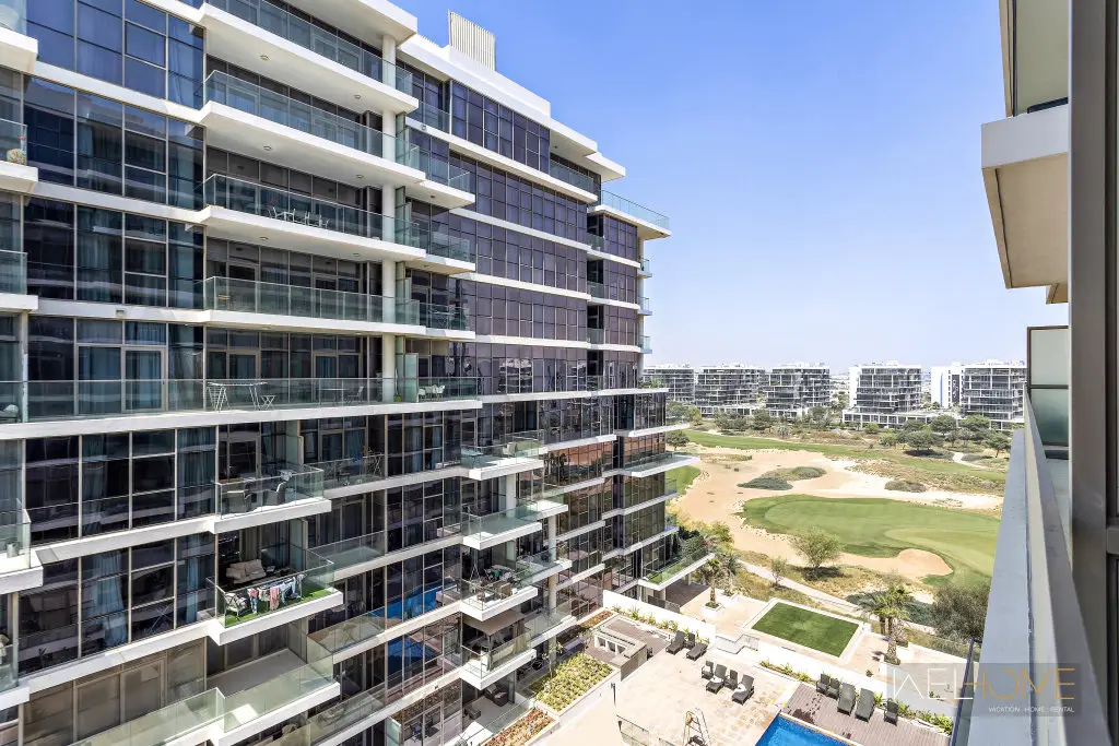 Дубай: Апартаменты WelHome - Charming Breathtaking 1BR Apt. In Damac Hills