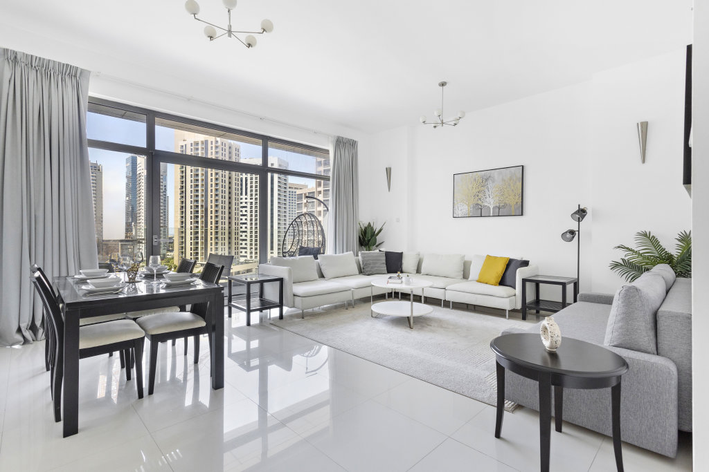 Апартаменты WelHome - Urban Retreat with Terrace and City Views — фото 1