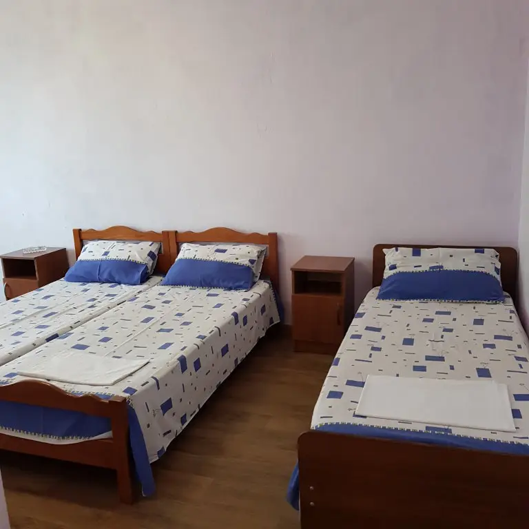 Лдзаа: Квартира на берегу моря