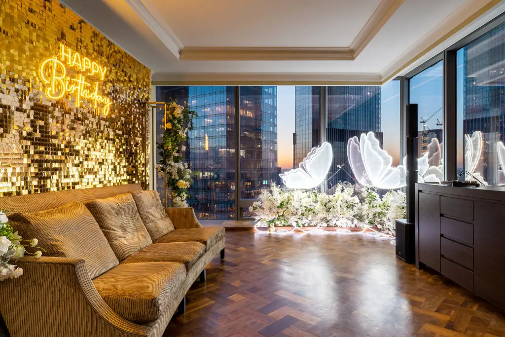 Москва: Апартаменты с панорамными окнами на 50 этаже в Москва Сити Nova Loft