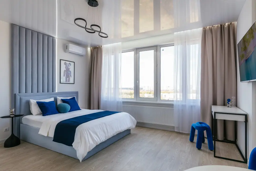 Апартаменты Room Tour в Жr Корней Кристалл Мать и Дитя — фото 1