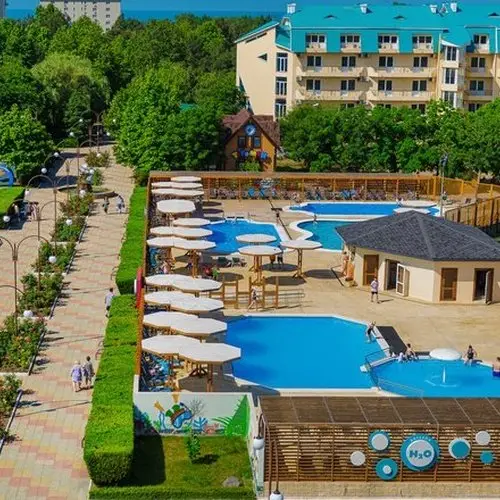 Витязево: Санаторий Парус
