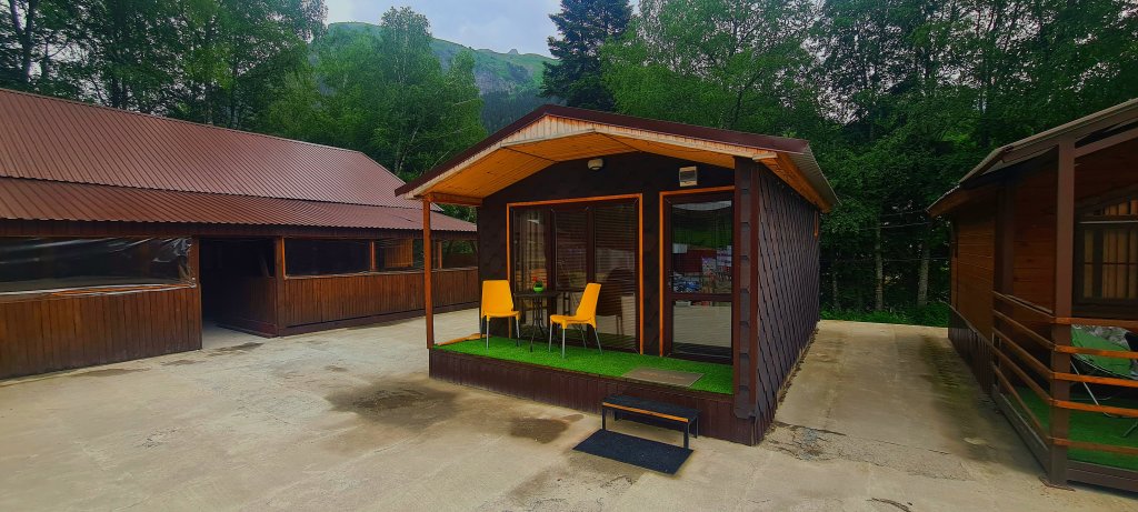 Вилла Домик в горах — фото 1
