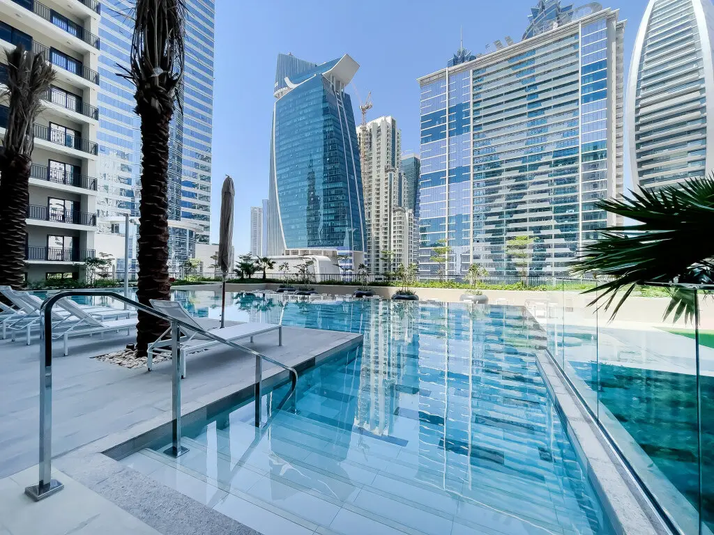 Апартаменты Zada Tower 1BR with Excellent Dubai Canal View — фото 1