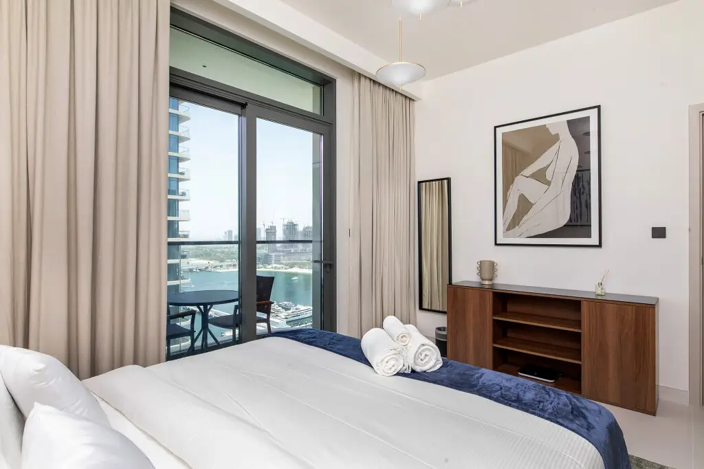 Дубай: Апартаменты Marina Vista Emaar Beachfront