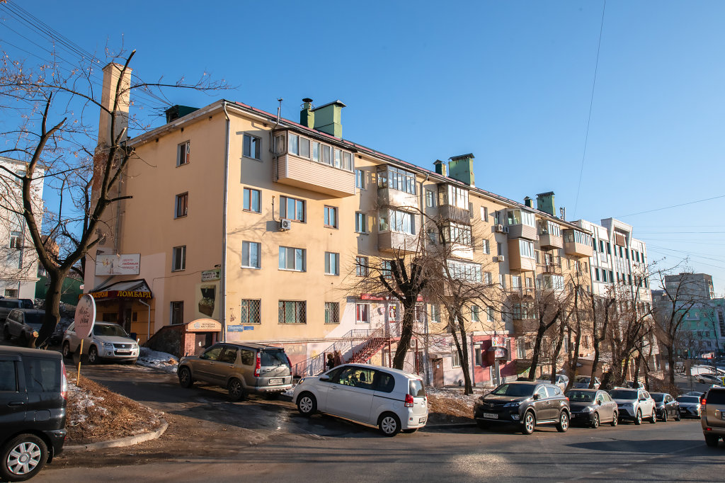 Квартира Просторная в центре Владивостоке — фото 1