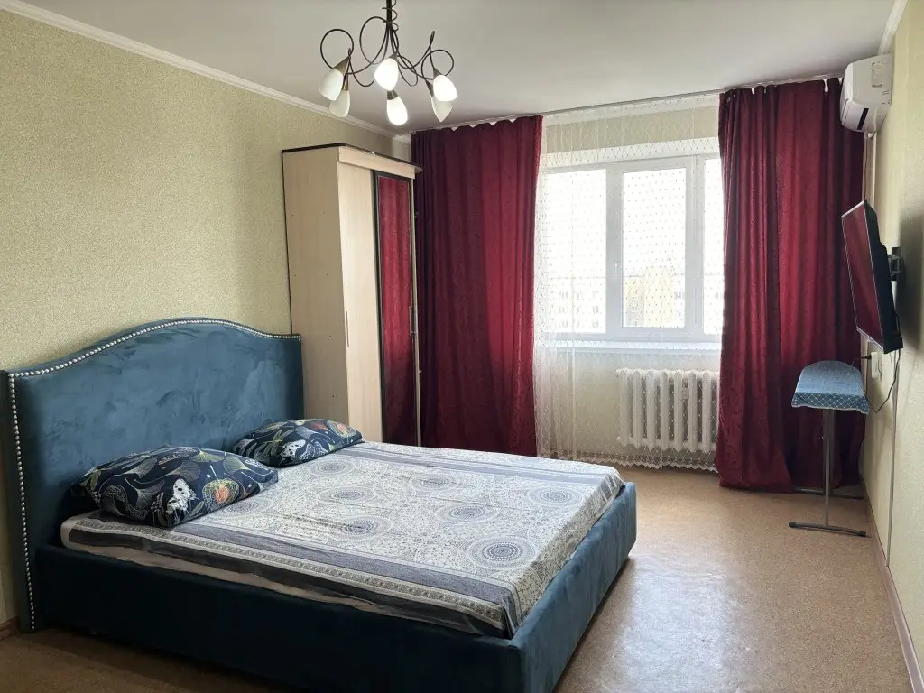 Нижнекамск: Квартира на Вахитова 23