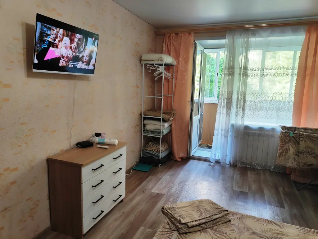 Квартира Идеальный Вариант рядом с Экономическим Институтом — фото 1