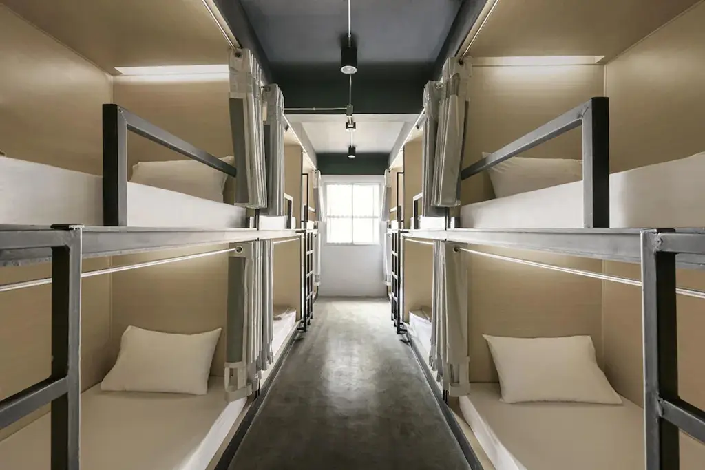 Бангкок: ORA Hostel Bangkok By Zuzu
