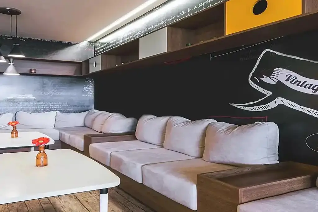 Бангкок: ORA Hostel Bangkok By Zuzu