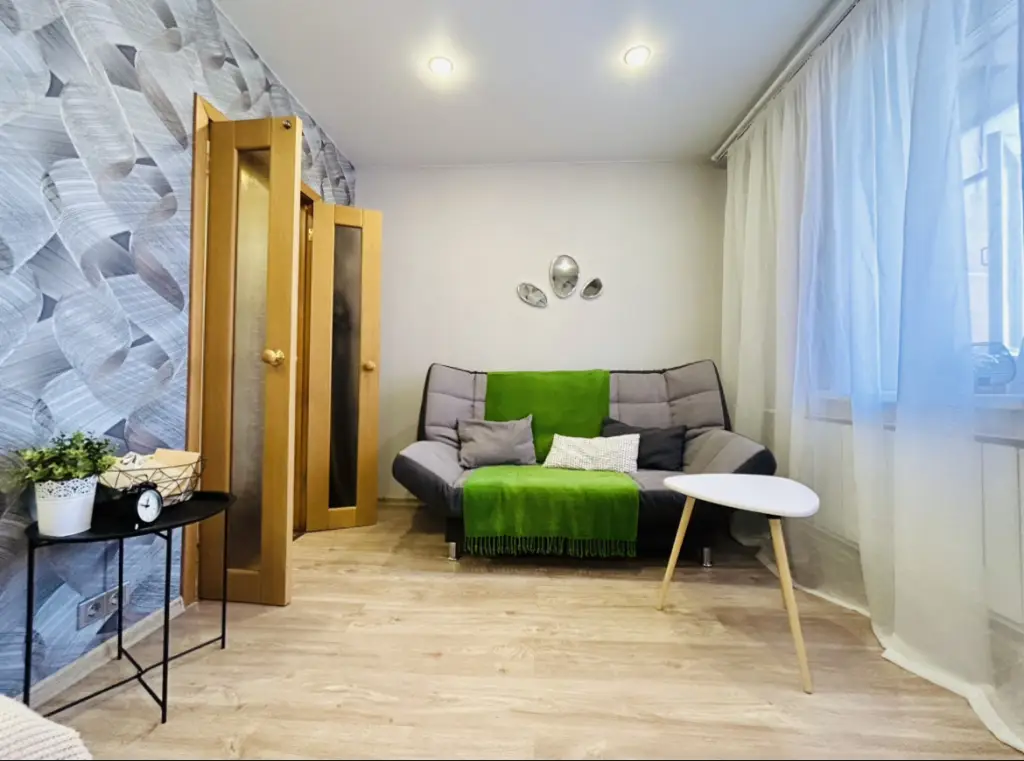 Омск: Апартаменты Cozy Rent Чайное Дерево