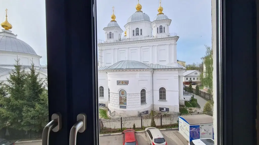 Ярославль: Апартаменты №3 в центре Ярославля - с шикарным вид из окон.