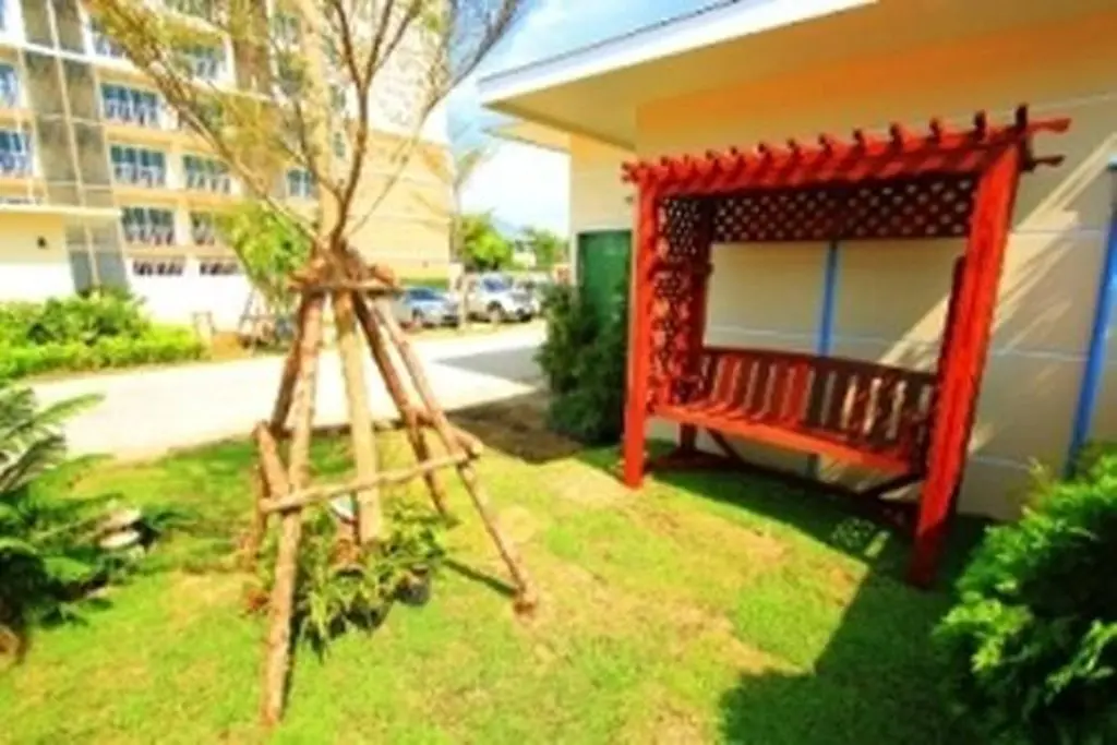 Бангкок: Grow Residences  By Zuzu