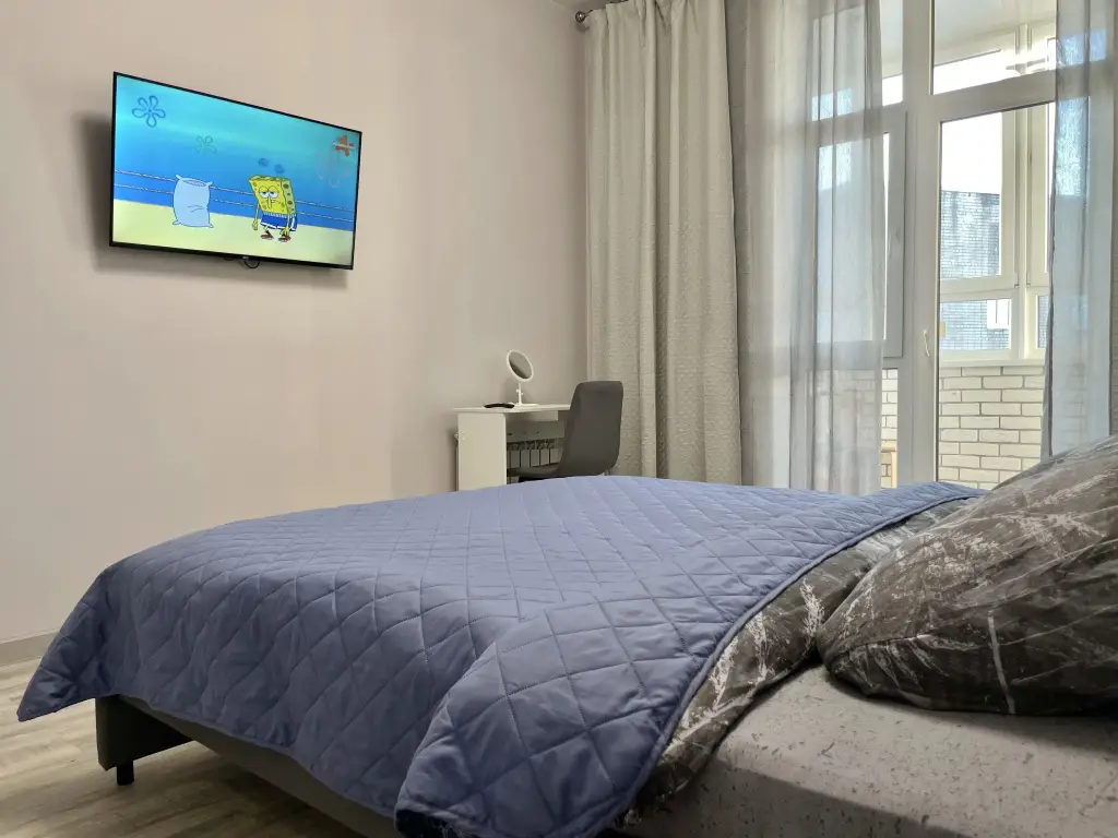 Иваново: Большая двухкомнатная квартира сети "PanApartments" рядом с благоустроенной набережной