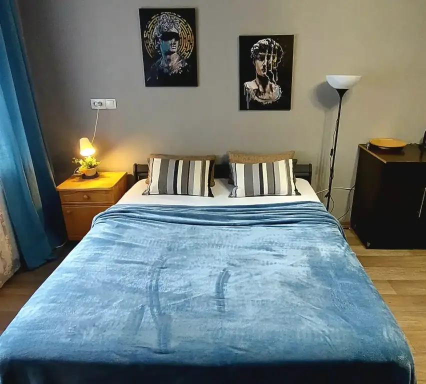 Уфа: Квартира Дом у Озера в Парке Якутова