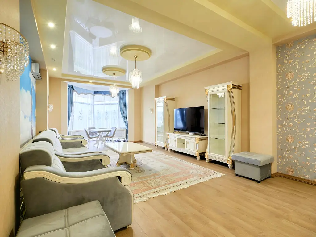Кисловодск: Апартаменты Green Park 120
