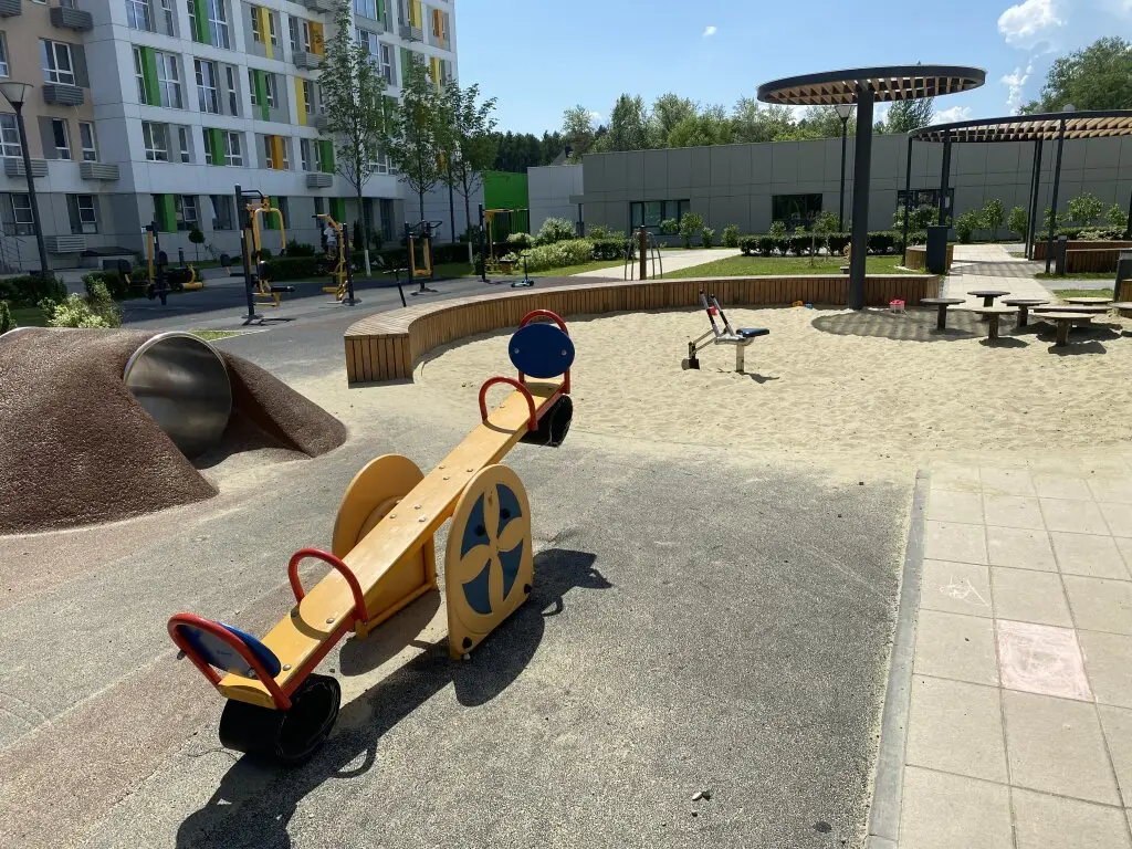 carousel image 3