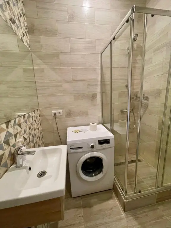 Уфа: Апартаменты Видовые на Гостином Дворе 013030