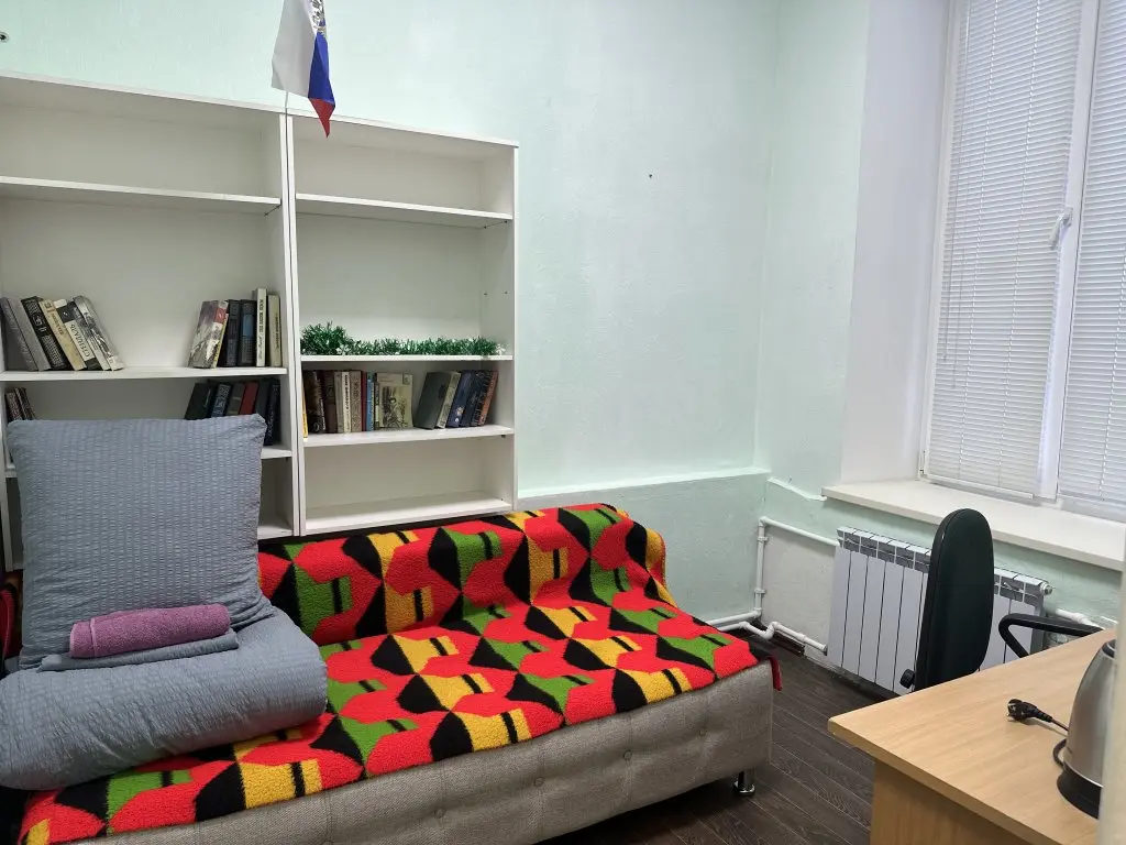 Горнозаводск: Апартаменты Двухкомнатные