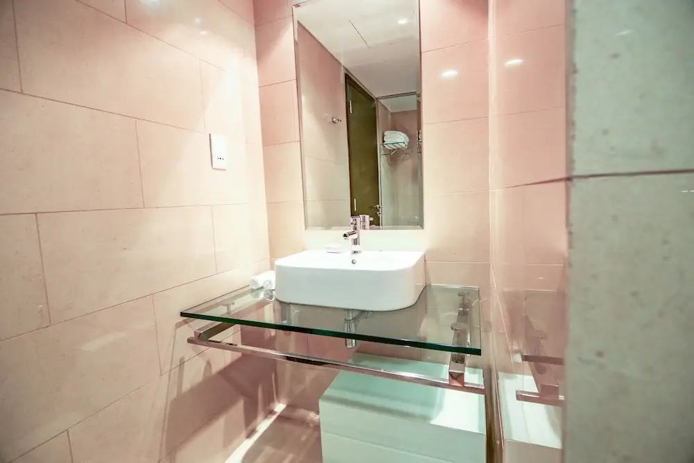 Дубай: Lux Bnb 1Bdr Penthouse Movenpick JLT