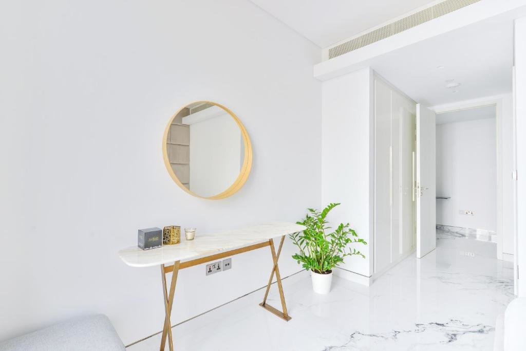 Дубай: Luxurious 3 BR Apt with maids room facing Ain Dubai, Bluewaters Island
