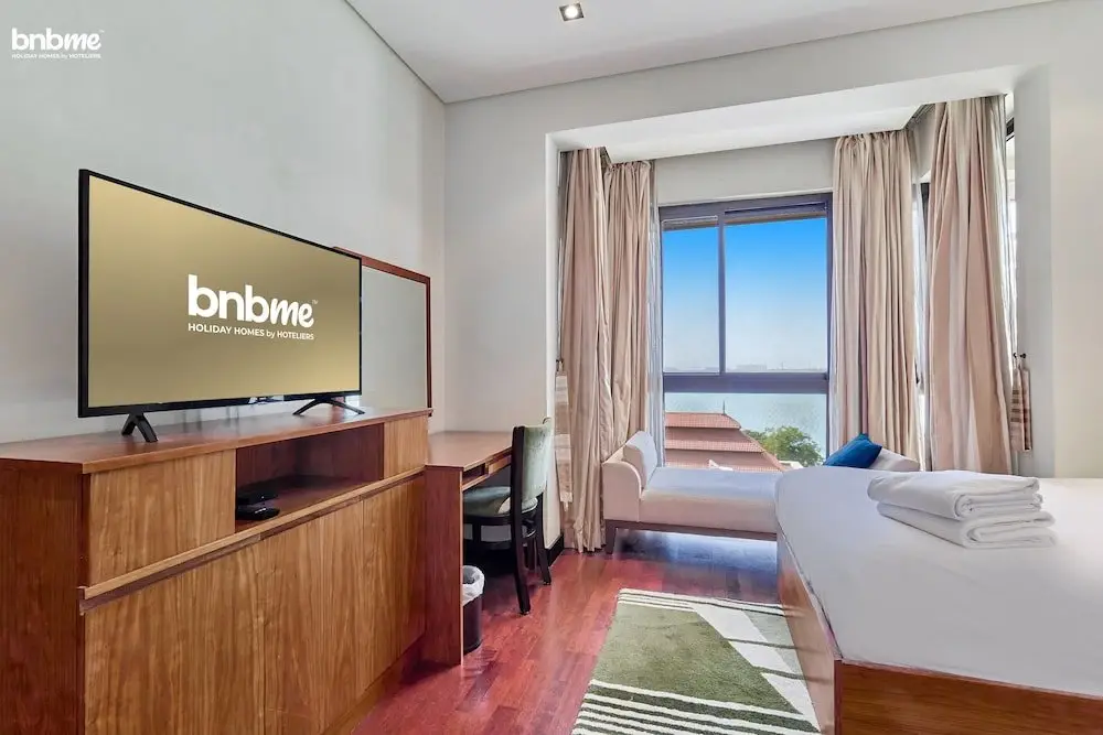 Дубай: 2B-AnantaraNorth-602 by bnbmehomes