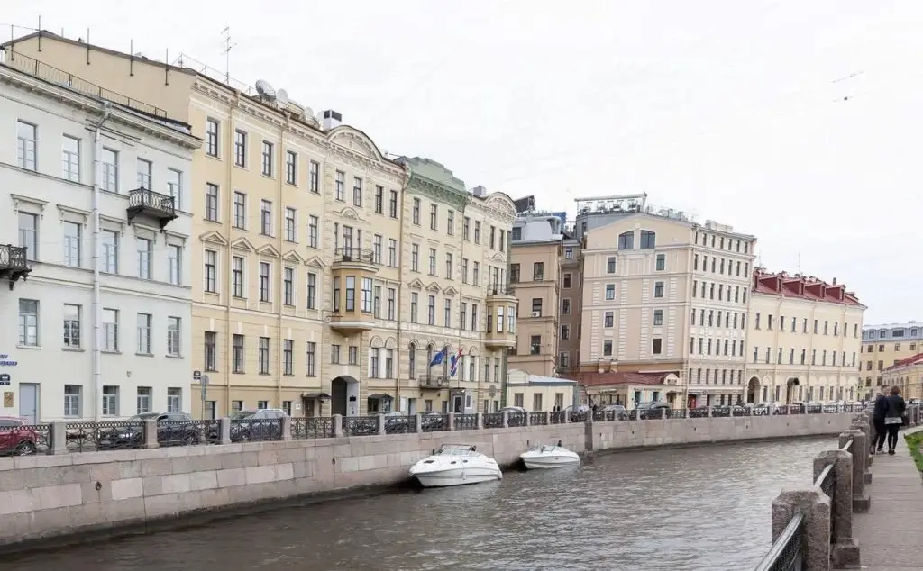 Санкт-Петербург: Жилое Помещение Moika River Near the Hermitage