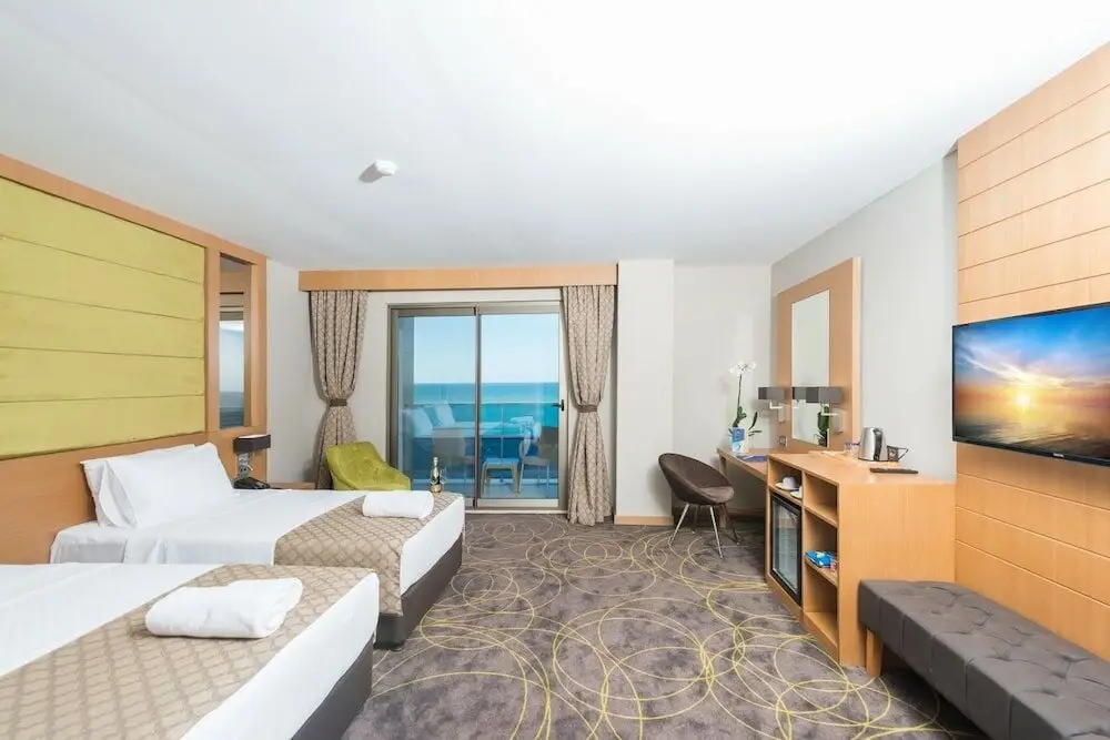 Унье: Kalibya World Resort & Spa Hotel