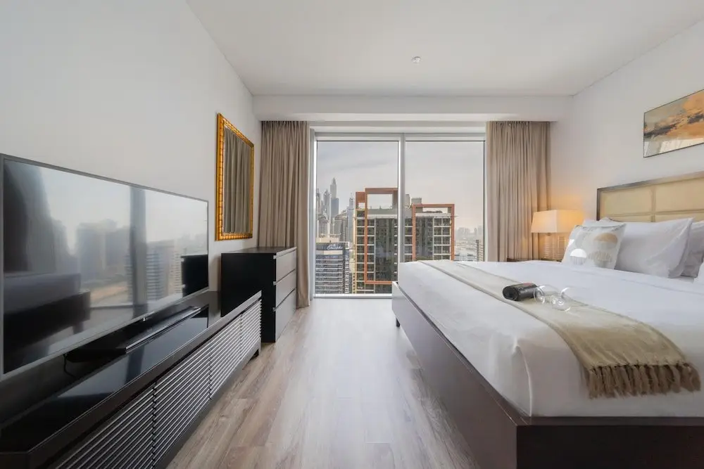 Дубай: DXB - JW Marriott Dubai Marina - 2014 - DM