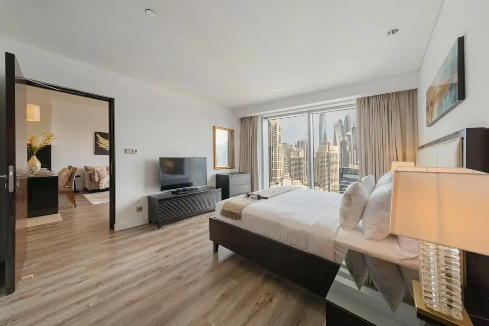 Дубай: DXB - JW Marriott Dubai Marina - 2014 - DM