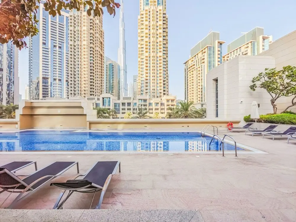 Modern DT Escape1BR with Upscale Comfort — фото 1