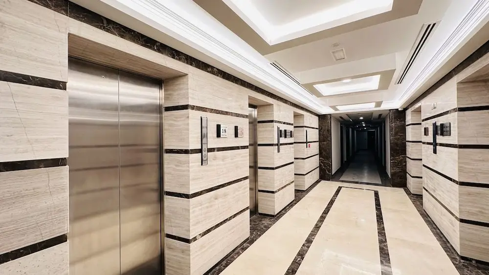 Дубай: Luxury Studio Apartments Business Bay With Balcony and Free parking by Belvilla