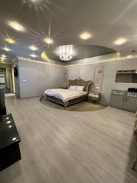 Шейх Заед Сити: villa In Beverly Hills with pool