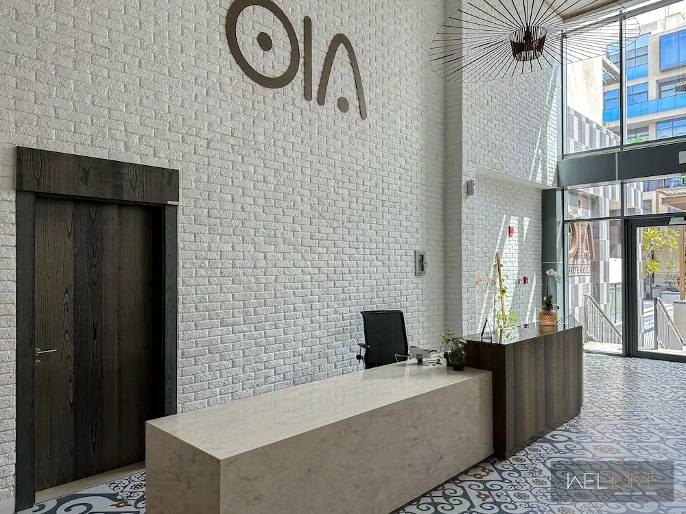 Дубай: WelHome - Prime 1BR Apartment at Oia Residence