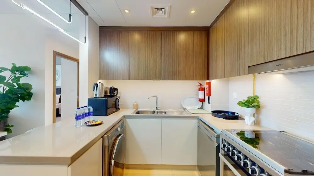Дубай: Primestay - 2BR With Marina View - 52/42